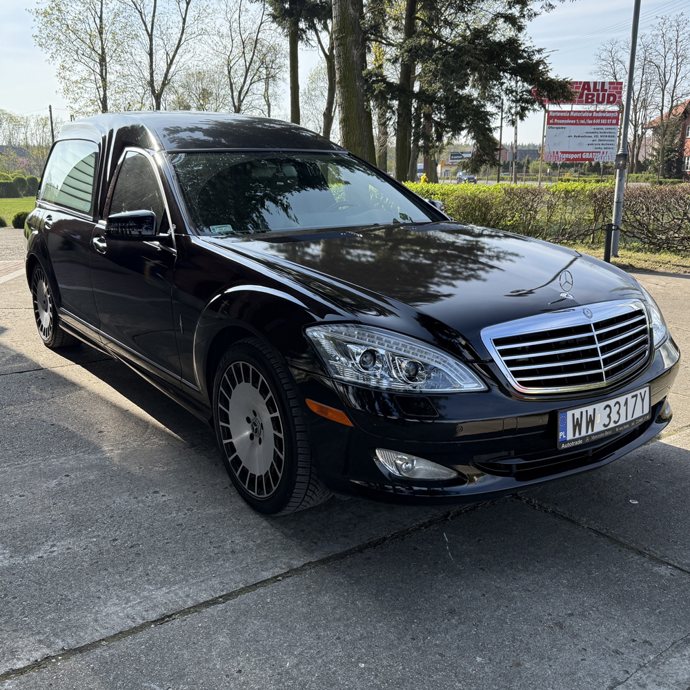 usługi pogrzebowe Bydgoszcz, zakład pogrzebowy Bydgoszcz, całodobowy zakład pogrzebowy Bydgoszcz, kremacja Bydgoszcz, transport zwłok Bydgoszcz, transport zmarłych Bydgoszcz, firma pogrzebowa Bydgoszcz, dom pogrzebowy Bydgoszcz, ekshumacja Bydgoszcz